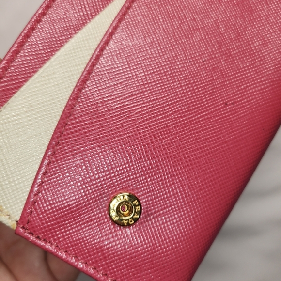 Authentic PRADA Saffiano Leather Long Wallet Pink Beige Bicolor - Picture 6 of 10